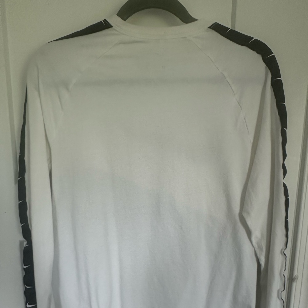 Nike LongSleeve Shirt SZ S